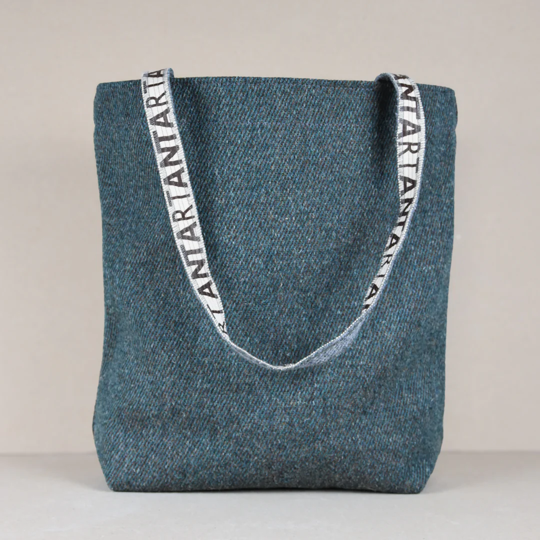 Peacock Carpet Bag