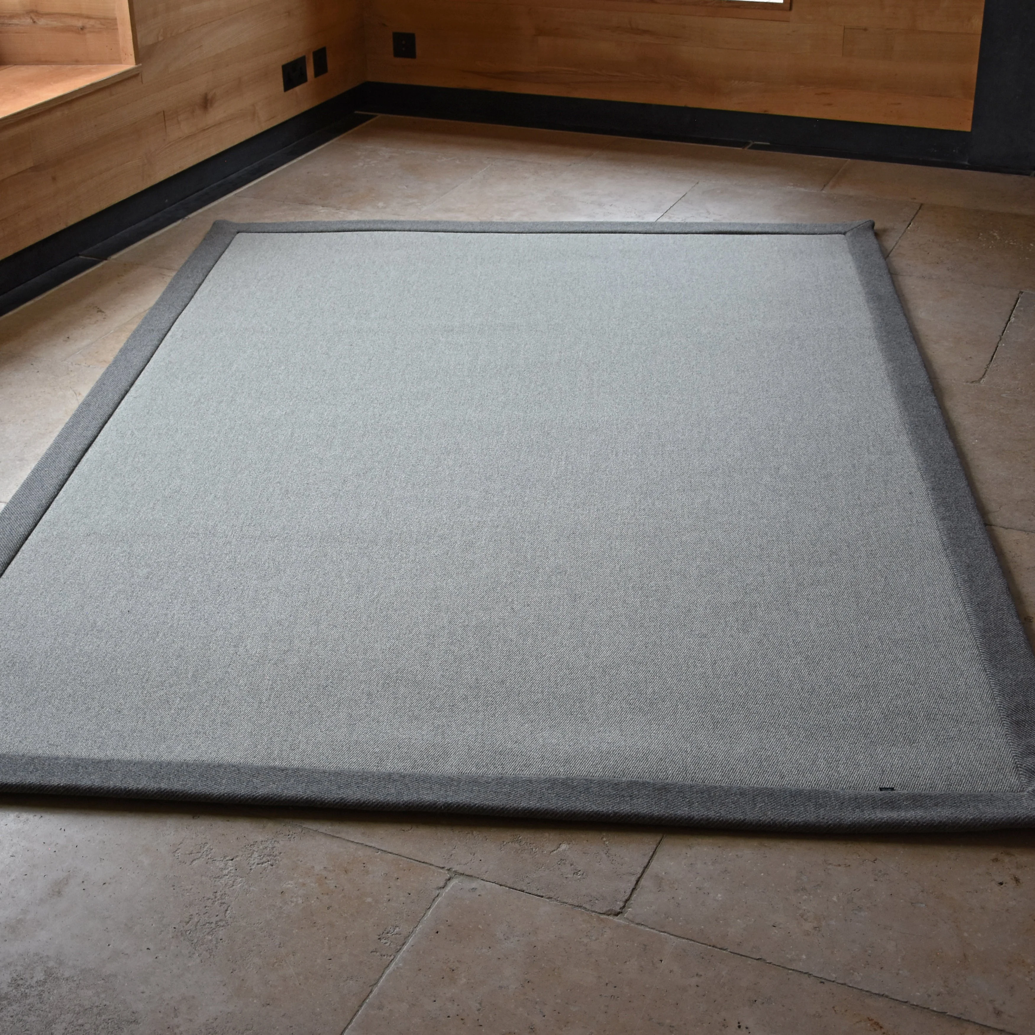 Seagull Large Rug