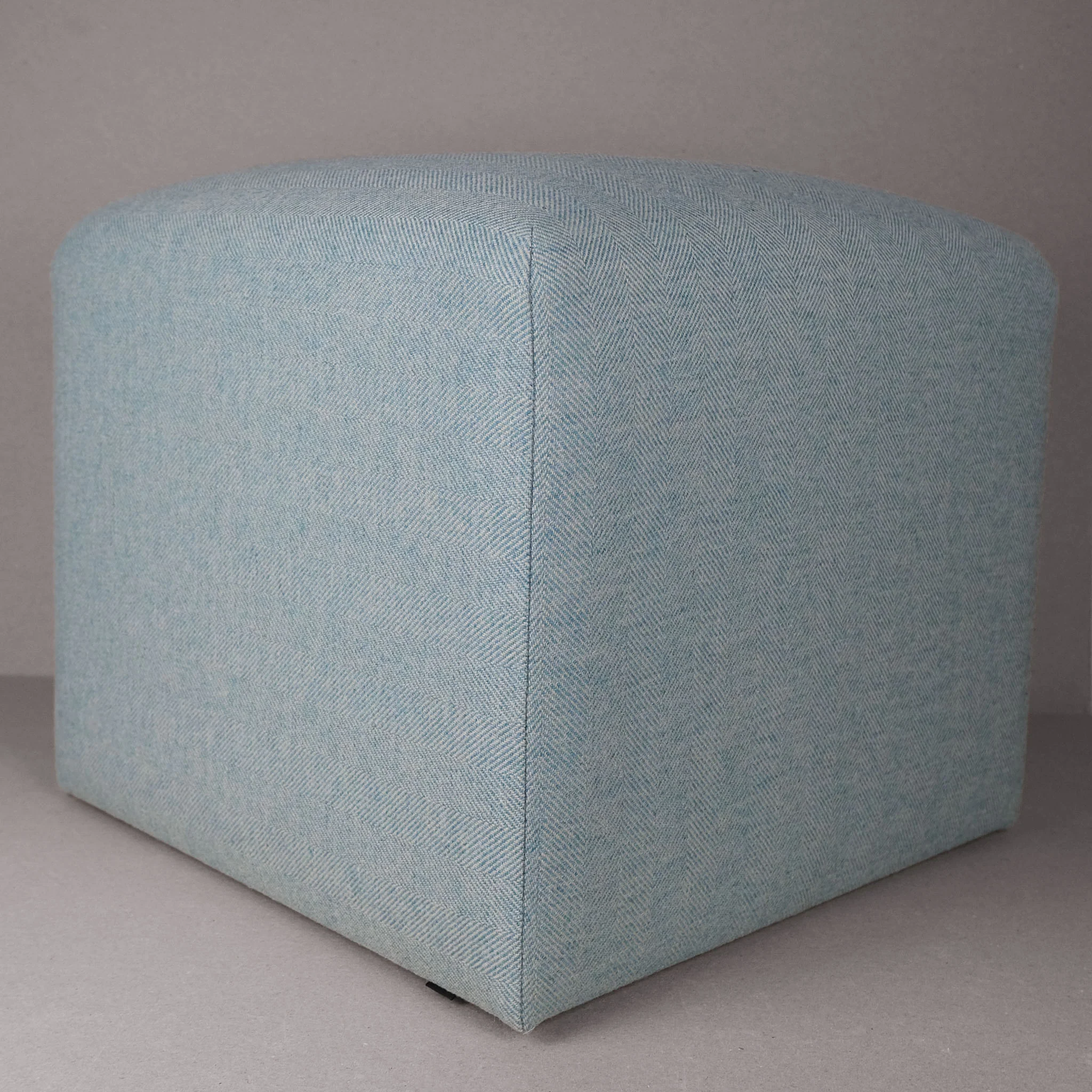 Teal Highland Tweed Cube - Image 2